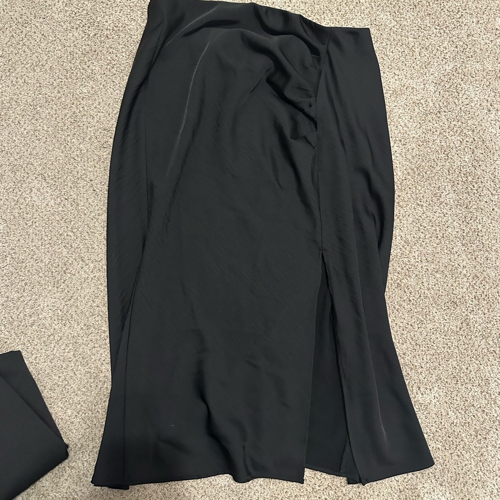 Elegant Black Women's Skirt